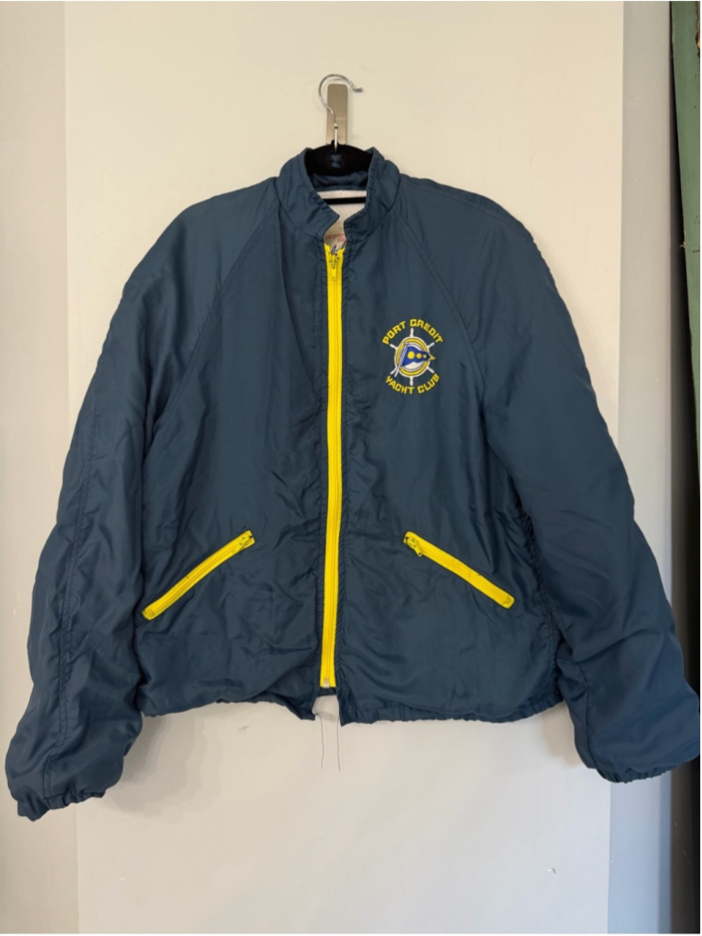 Vintage Avon Sportswear Medium Port Credit Yacht Club Sailing Navy Windbreaker